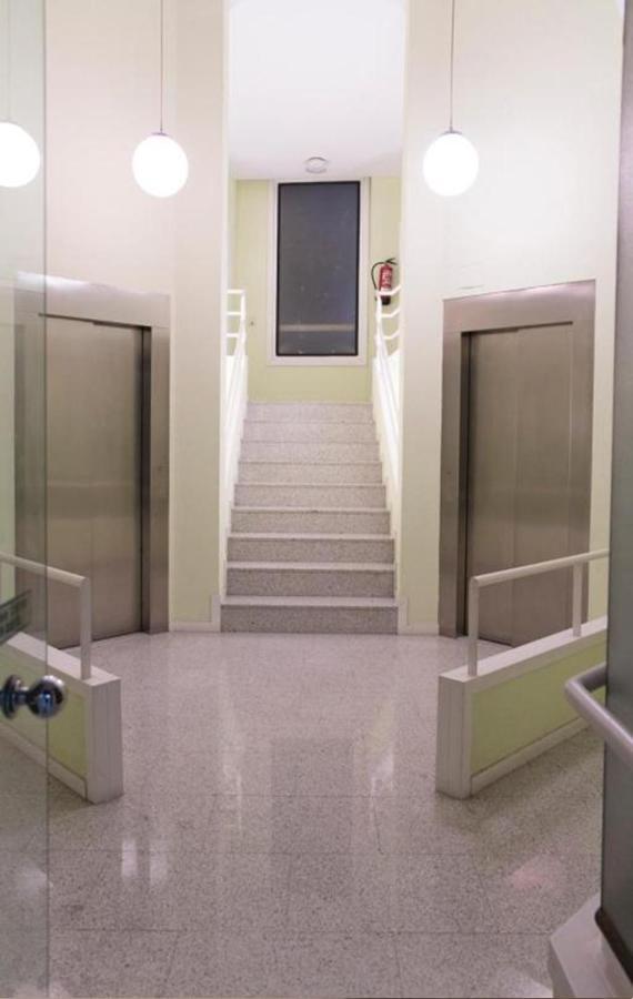 Un Elegante Piso Para Descubrir Madrid Exteriör bild